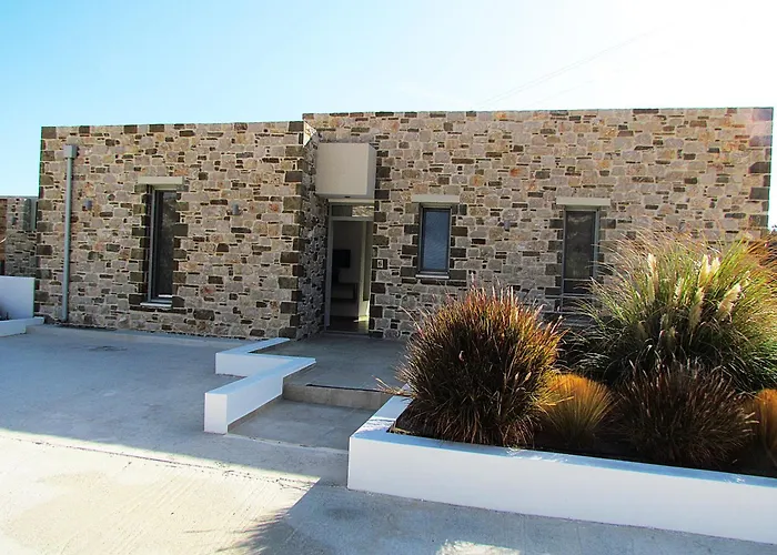 Orelia Luxury Villas