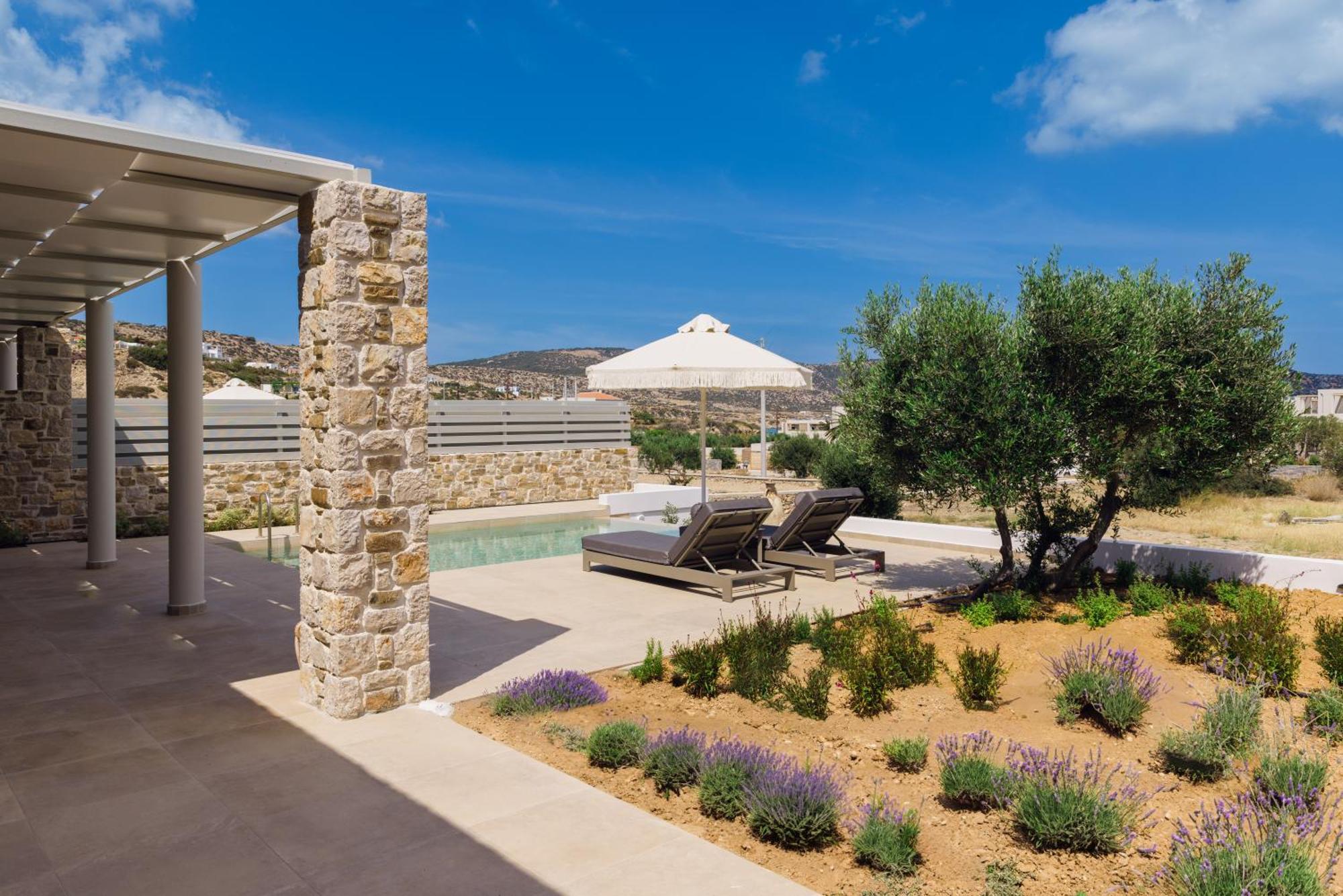 Orelia Luxury Villa *