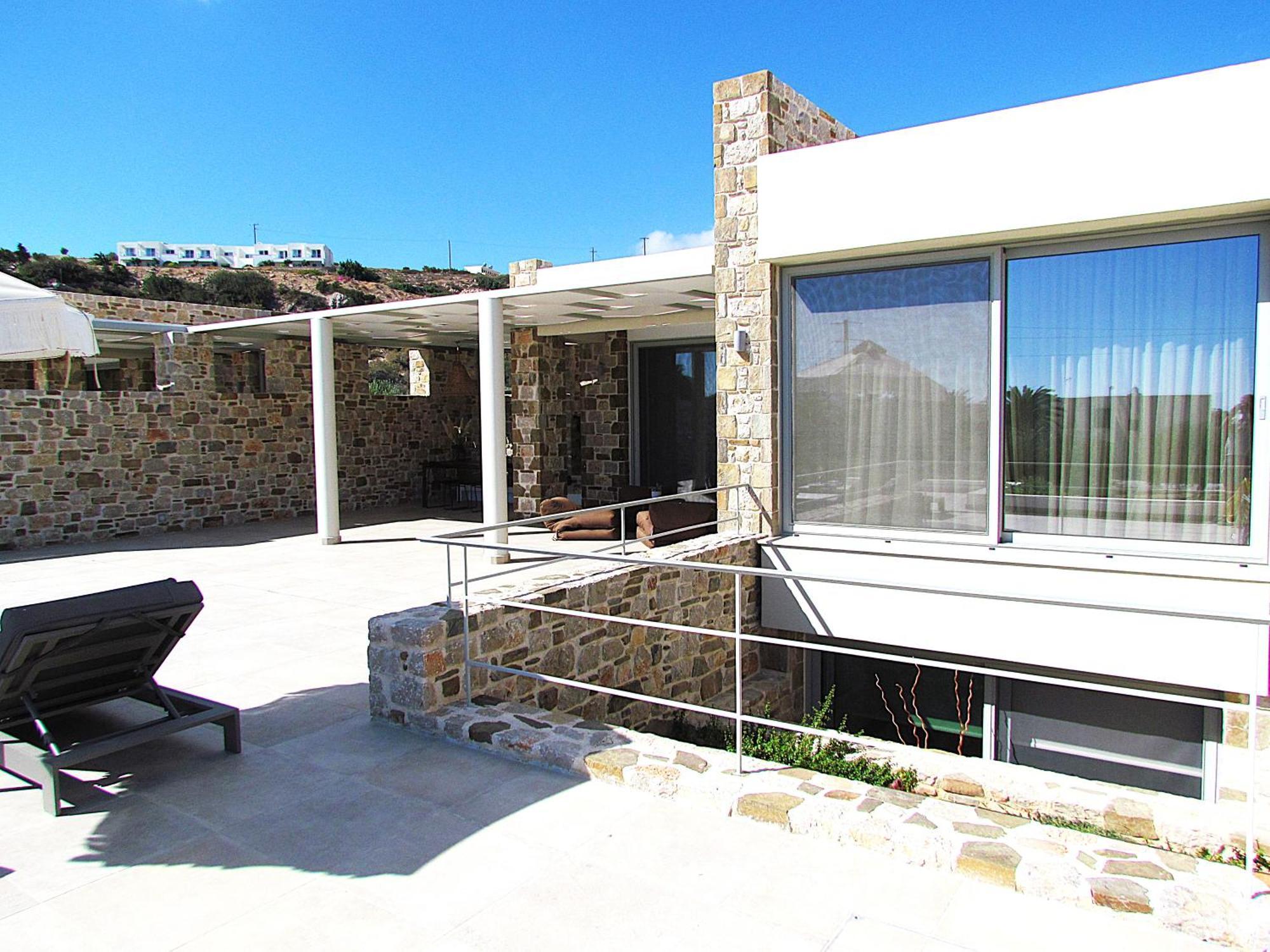 Orelia Luxury